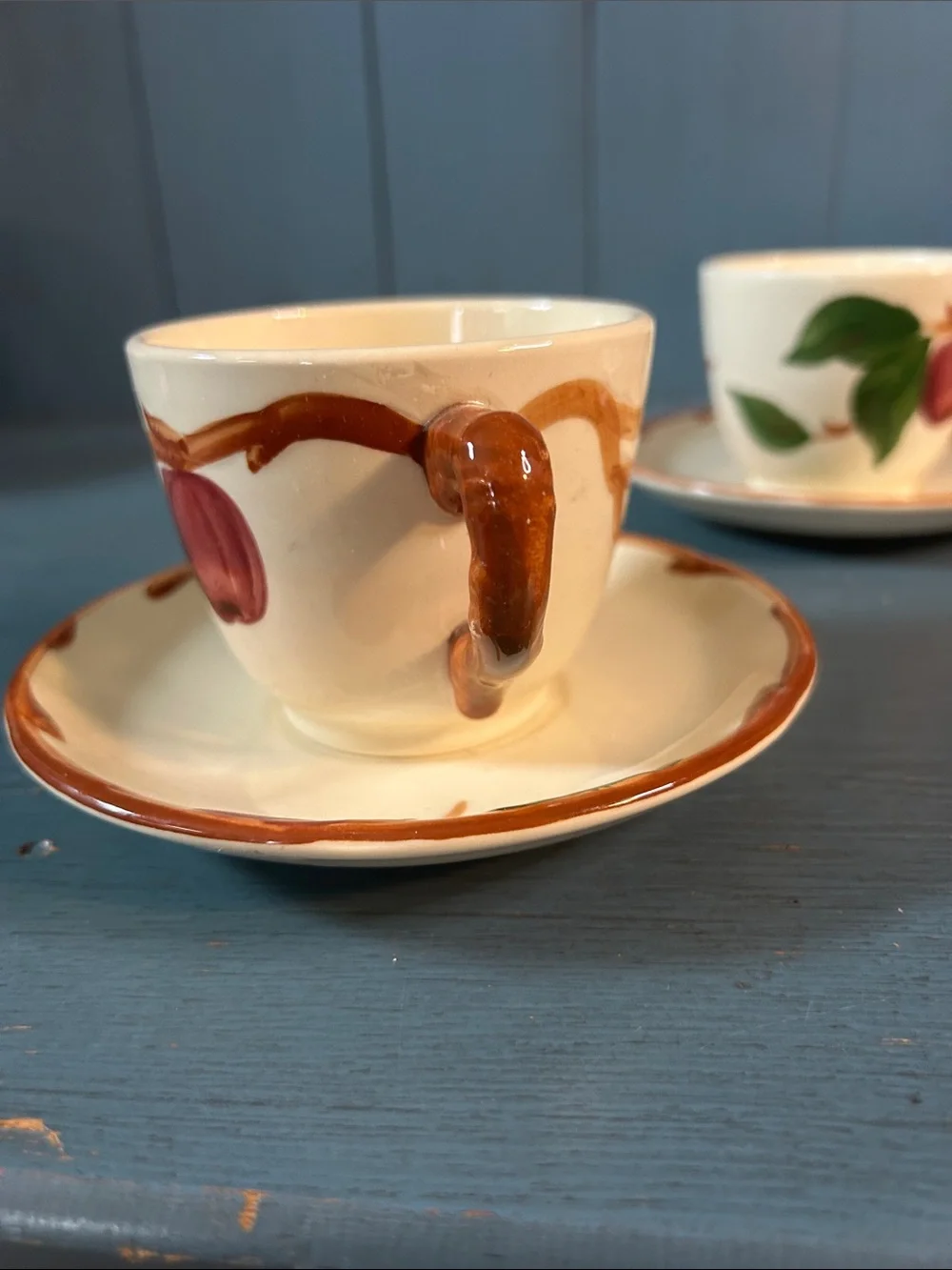 Hand-Painted Fruit Pattern Ceramic Teacup and Saucer Set - Cream and Green